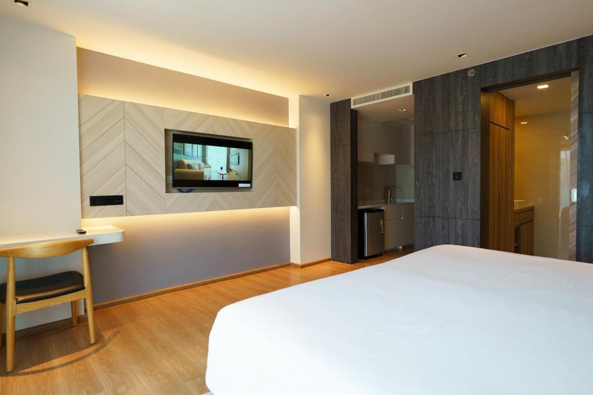 Lovely Studio 5 Stars Hotel La Vita Phuket Exterior photo