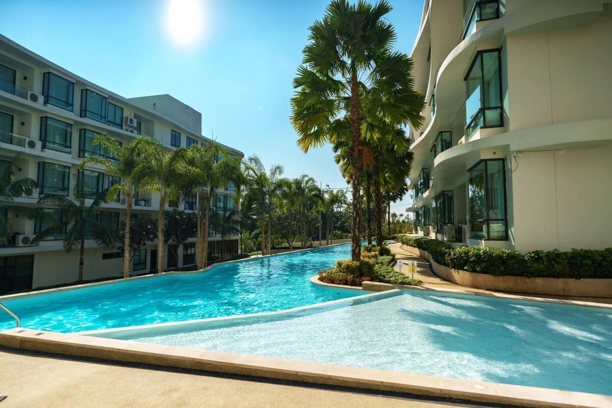 Lovely Studio 5 Stars Hotel La Vita Phuket Exterior photo